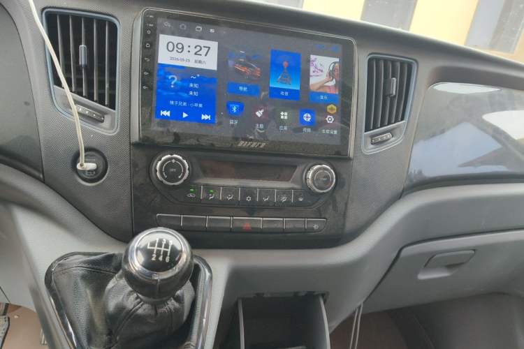 Used Foton Toano 2021 2.0T Manual Tongtu Short Wheelbase Flat Roof 5/6-Seater 4F20TC3 Audio And AC Panel