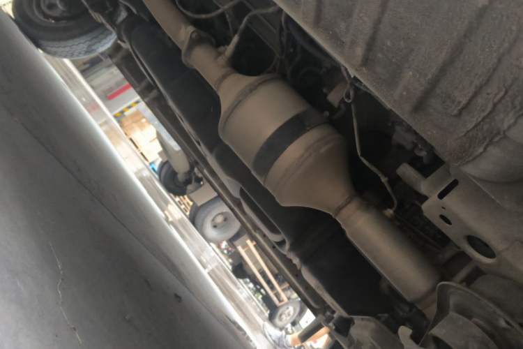 Used Foton Toano 2021 2.0T Manual Tongtu Short Wheelbase Mid-Height 5/6-Seater 4F20TC3 Chassis Front Right
