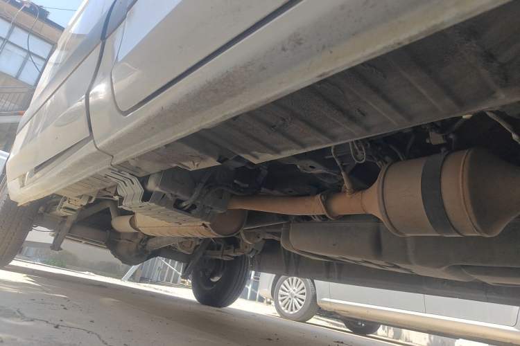 Used Foton Toano 2021 2.0T Manual Tongtu Long Wheelbase Mid-Height 5/6/7-Seater 4F20TC3 Chassis Front Right