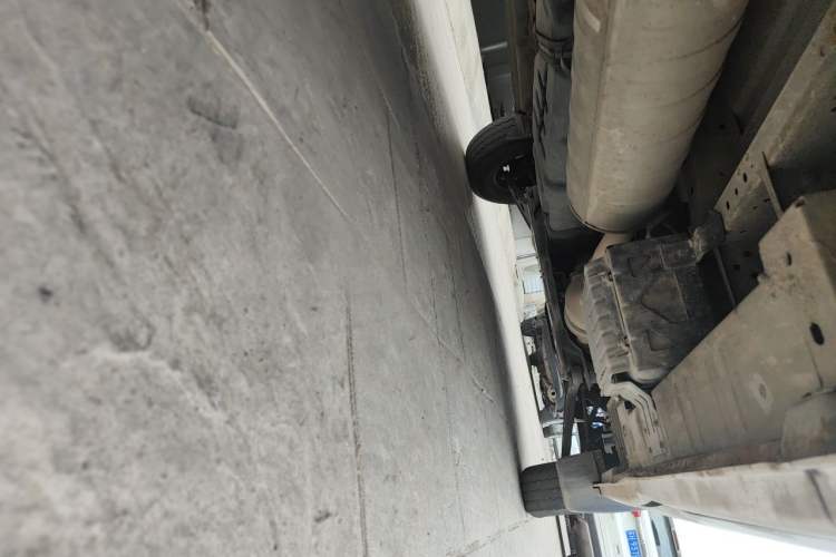Used Foton Toano 2021 2.0T Manual Tongtu Long Wheelbase Mid-Height 5/6/7-Seater 4F20TC3 Chassis Rear Right