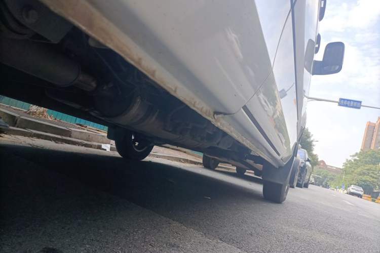 Used Foton Toano 2021 2.8T Manual Tongtu Long Wheelbase Mid-Height 5/6/7-Seater F2.8NS6B177L Chassis Rear Right