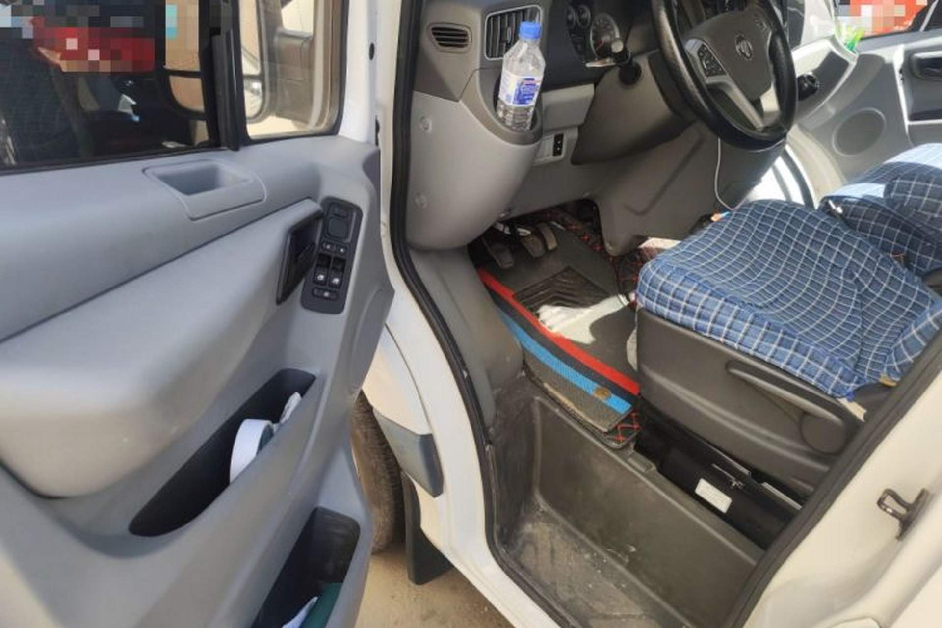 Used Foton Toano 2021 2.0T Manual Tongtu Short Wheelbase Mid-Height 5/6-Seater 4F20TC3 Driver Seat