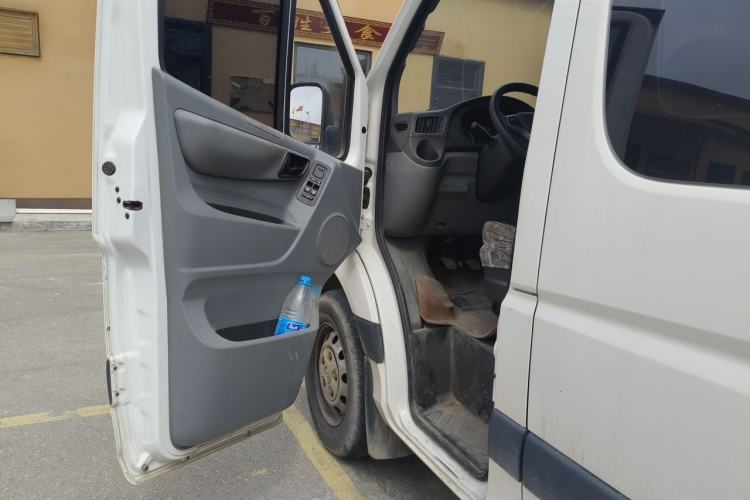 Used Foton Toano 2021 2.0T Manual Tongtu Short Wheelbase Flat Roof 5/6-Seater 4F20TC3 Driver Seat