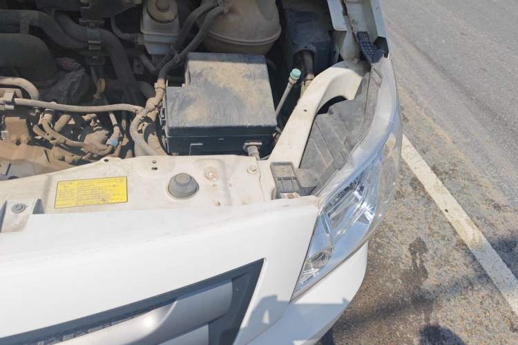 Used Foton Toano 2021 2.0T Manual Tongtu Long Wheelbase Mid-Height 5/6/7-Seater 4F20TC3 Engine Bay Left
