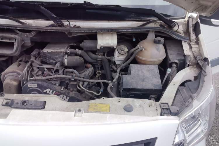 Used Foton Toano 2021 2.0T Manual Tongtu Long Wheelbase Mid-Height 5/6/7-Seater 4F20TC3 Engine Bay Left