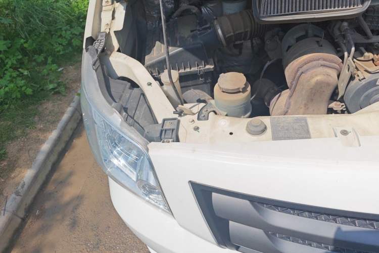 Used Foton Toano 2021 2.0T Manual Tongtu Long Wheelbase Mid-Height 5/6/7-Seater 4F20TC3 Engine Bay Right