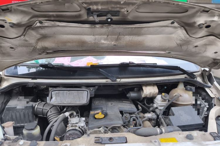Used Foton Toano  Engine Bay