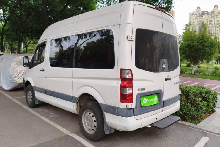 Used Foton Toano 2021 2.0T Manual Tongtu Short Wheelbase Mid-Height 9-Seater 4F20TC3 Exterior 3