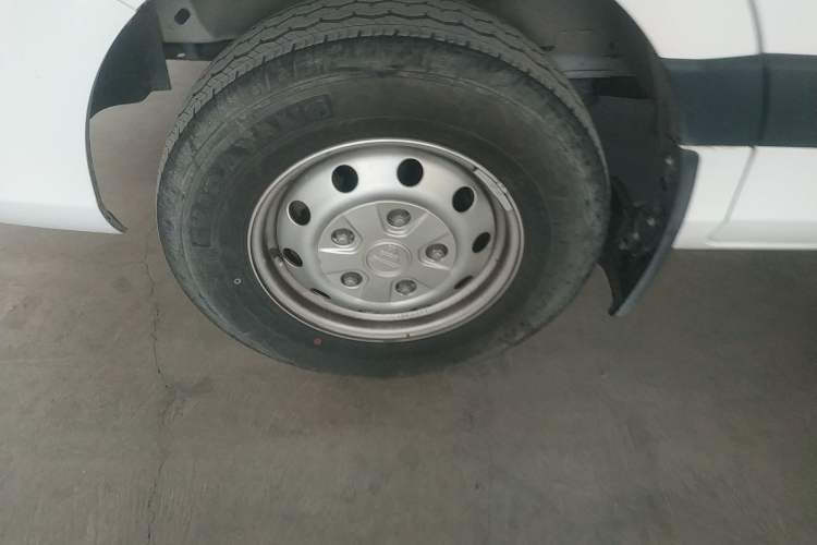 Used Foton Toano 2021 2.0T Manual Tongtu Short Wheelbase Mid-Height 5/6-Seater 4F20TC3 Exterior 7