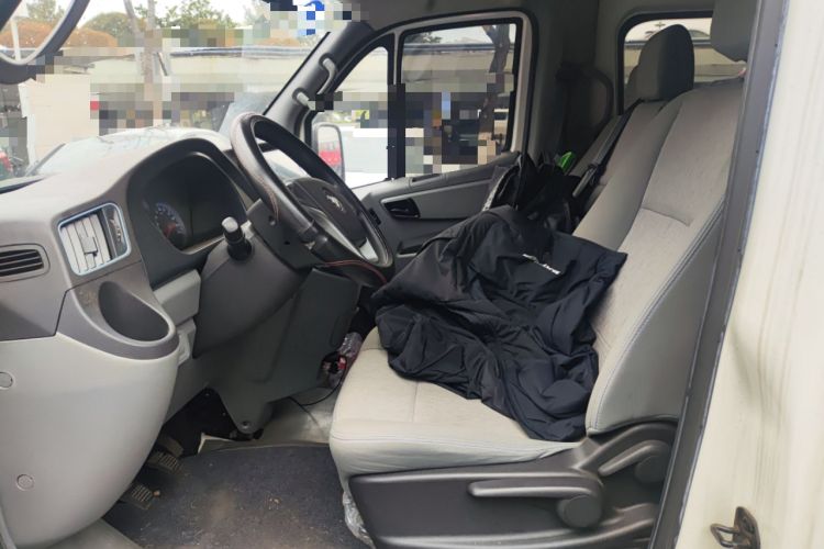 Used Foton Toano 2021 2.8T Manual Tongtu Long Wheelbase Mid-Height 5/6/7-Seater F2.8NS6B177L Left Front Seat