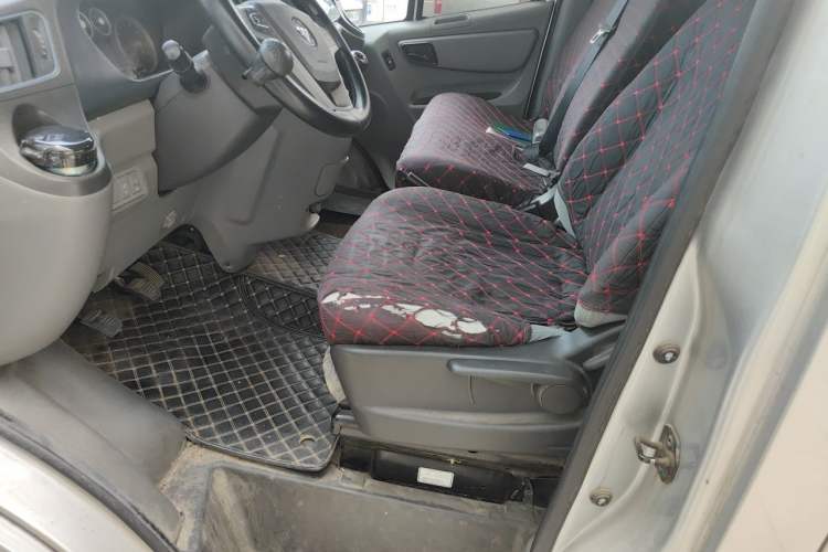 Used Foton Toano 2021 2.0T Manual Tongtu Long Wheelbase Mid-Height 5/6/7-Seater 4F20TC3 Left Front Seat