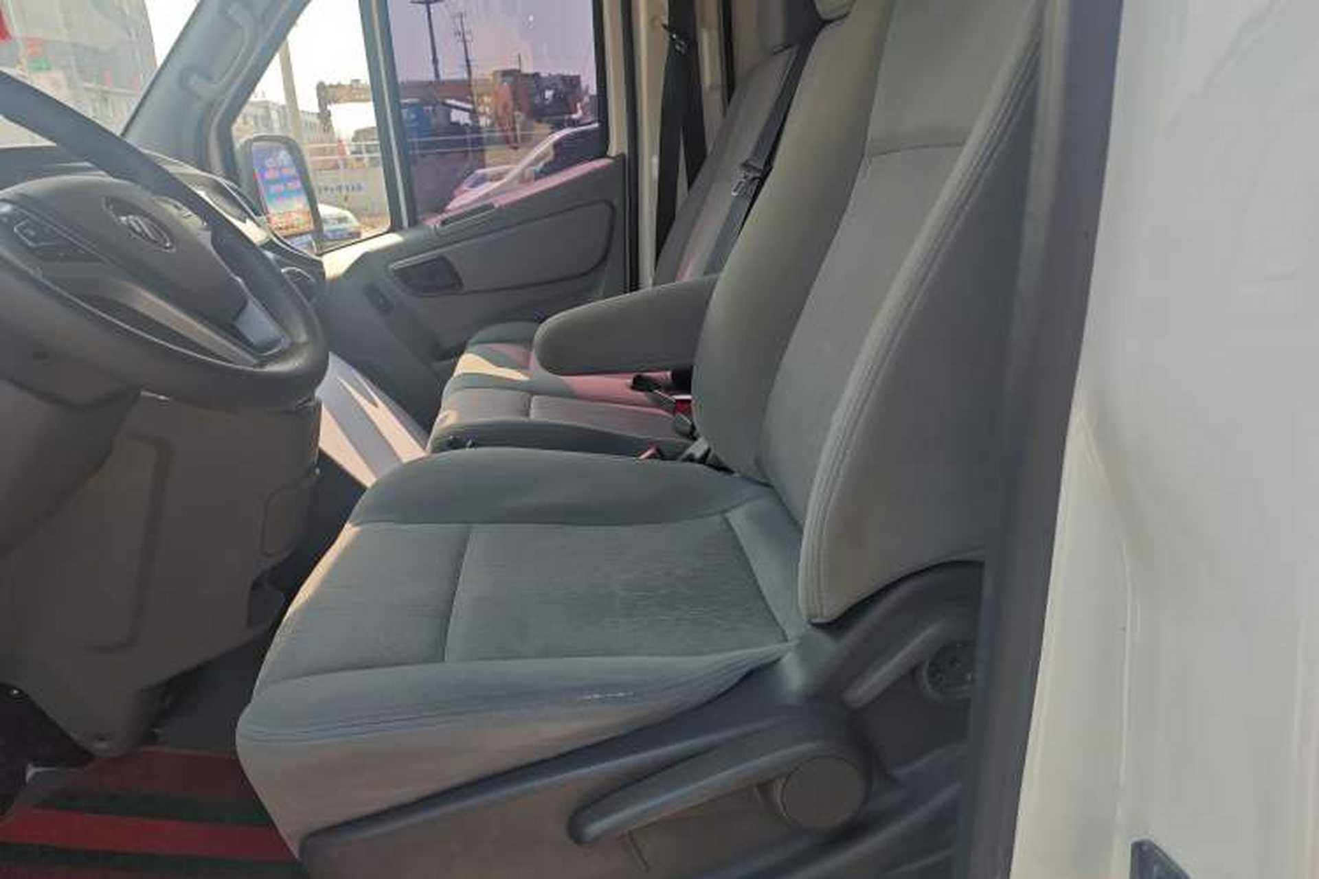 Used Foton Toano 2021 2.0T Manual Tongtu Short Wheelbase Mid-Height 5/6-Seater 4F20TC3 Left Rear Seat