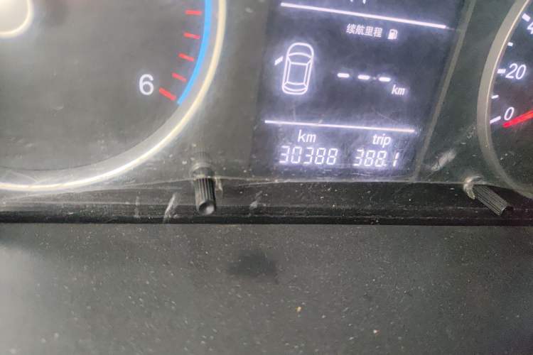 Used Foton Toano 2021 2.8T Manual Tongtu Long Wheelbase Mid-Height 5/6/7-Seater F2.8NS6B177L Odometer Close Up