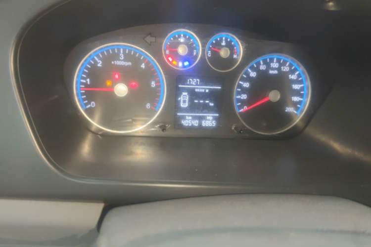 Used Foton Toano 2021 2.0T Manual Tongtu Long Wheelbase Mid-Height 5/6/7-Seater 4F20TC3 Odometer Close Up