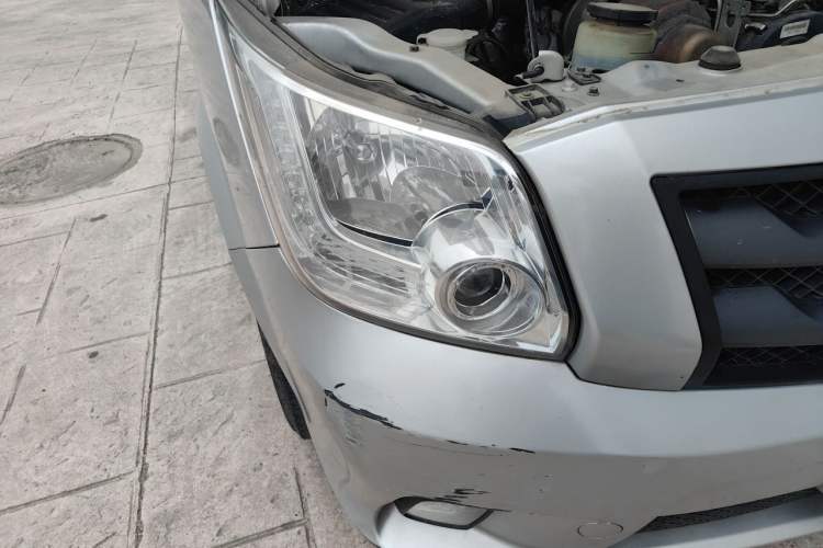 Used Foton Toano 2021 2.0T Manual Tongtu Long Wheelbase Mid-Height 5/6/7-Seater 4F20TC3 Right Front Headlight
