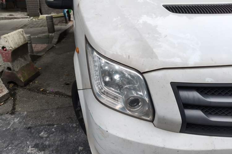 Used Foton Toano  Right Front Headlight