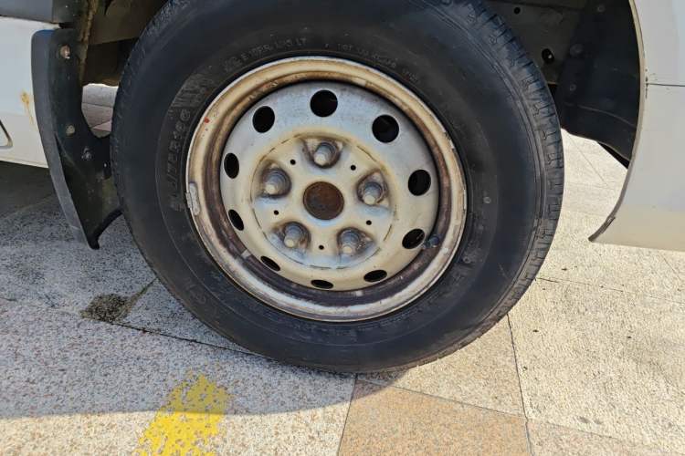 Used Foton Toano 2021 2.0T Manual Tongtu Long Wheelbase Mid-Height 5/6/7-Seater 4F20TC3 Right Front Wheel Hub