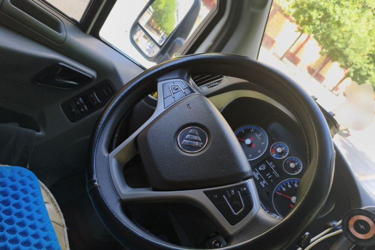 Used Foton Toano 2021 2.0T Manual Tongtu Short Wheelbase Mid-Height 3-Seater 4F20TC3 Steering Wheel