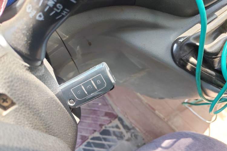 Used Foton Toano 2021 2.0T Manual Tongtu Long Wheelbase Mid-Height 5/6/7-Seater 4F20TC3 Vehicle Key