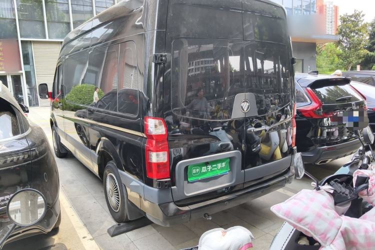 Used Foton Toano 2022 2.0T Small Passenger Custom Edition Manual Transmission Long Wheelbase Mid-Height Design Rear Single Tire 2–9 Seater Rear Left 45 Deg