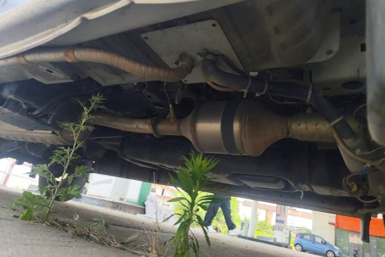 Used Foton Toano 2022 2.0T Manual Jixiang Multi-Function Long-Wheelbase Ultra-High Roof with Single Rear Tire 7/9 Seats 4F20TC3 Chassis Front Right
