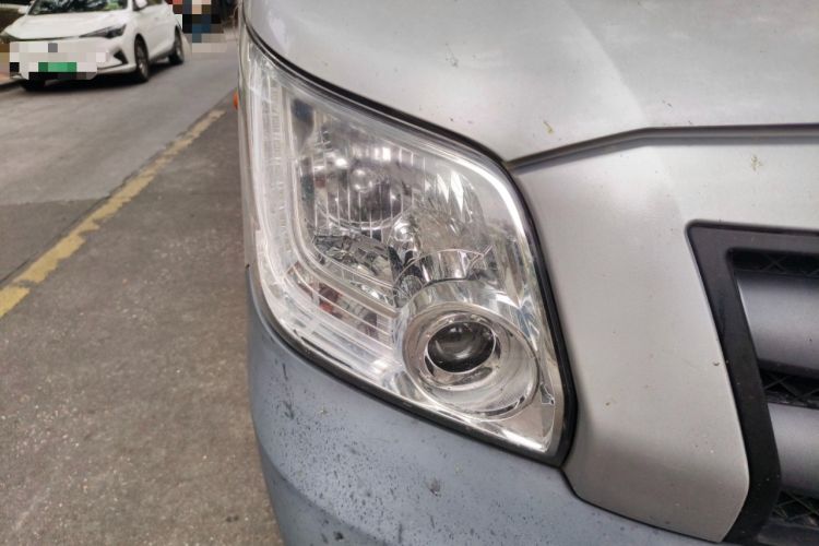 Used Foton Toano 2022 2.0T Manual Urban Edition Short Wheelbase Low Roof Rear Single Tire 5/6/9-Seater 4F20TC3 Right Front Headlight