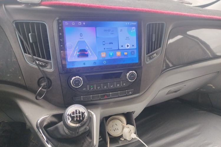 Used Foton Toano 2022 2.0T Manual Urban Edition Short Wheelbase Mid-Height Design Rear Single Tire 5/6/9-Seater Configuration 4F20TC3 Audio And AC Panel