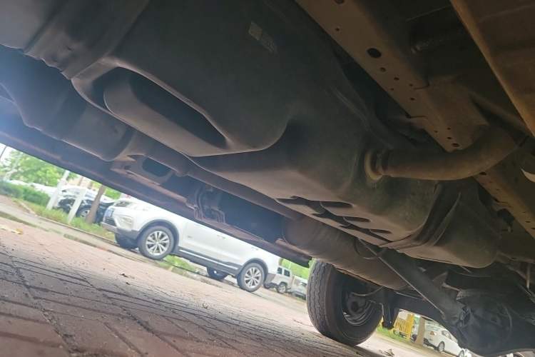 Used Foton Toano 2022 2.0T Manual Urban Edition Short Wheelbase Mid-Height Design Rear Single Tire 5/6/9-Seater Configuration 4F20TC3 Chassis Front Left