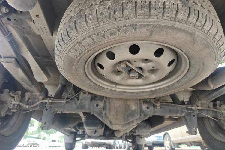 Used Foton Toano 2022 2.0T Manual Tongtu Multi-Function Long Wheelbase Mid-Roof Single-Tire 5/6/7/9-Seater 4F20TC3 Chassis Rear