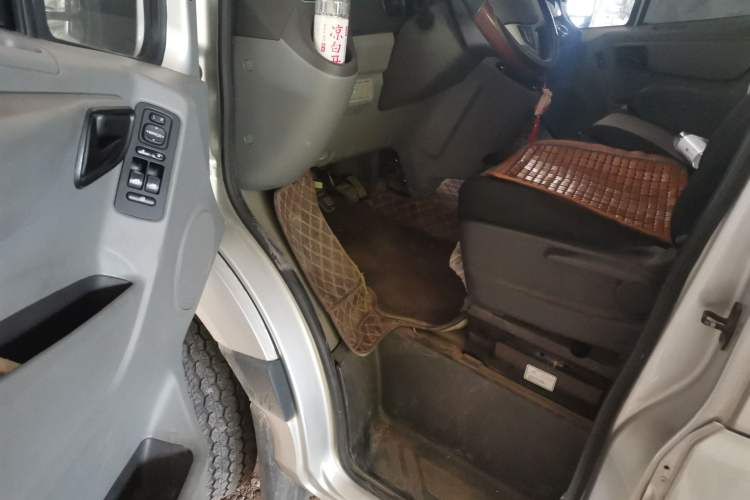 Used Foton Toano  Driver Seat