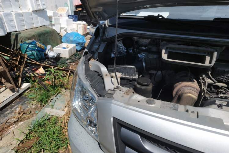 Used Foton Toano  Engine Bay Right