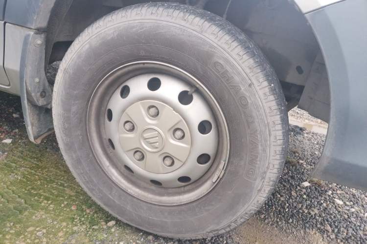 Used Foton Toano 2022 2.0T Manual Urban Edition Short Wheelbase Mid-Height Design Rear Single Tire 5/6/9-Seater Configuration 4F20TC3 Exterior 7