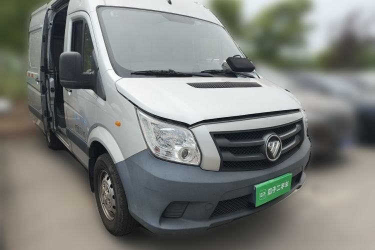 Used Foton Toano 2022 2.0T Manual Urban Van Short Wheelbase Low Roof Rear Single Tire 3-Seater – 4F20TC3 Front Right 45 Deg