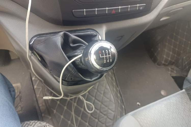 Used Foton Toano  Gear Lever