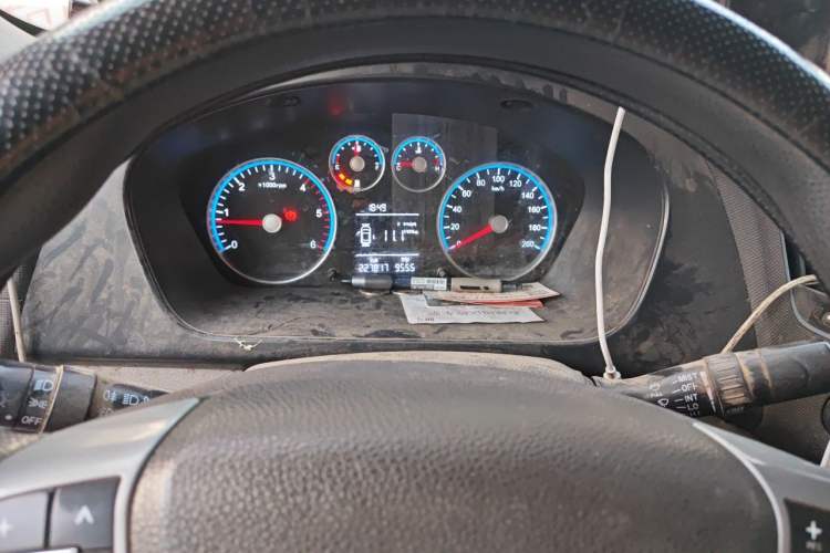 Used Foton Toano 2022 2.0T Manual Tongtu Multi-Function Long Wheelbase Mid-Roof Single-Tire 5/6/7/9-Seater 4F20TC3 Instrument Cluster
