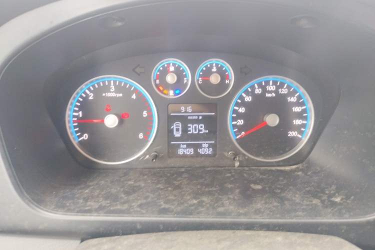 Used Foton Toano 2022 2.0T Manual Urban Edition Short Wheelbase Mid-Height Design Rear Single Tire 5/6/9-Seater Configuration 4F20TC3 Instrument Cluster