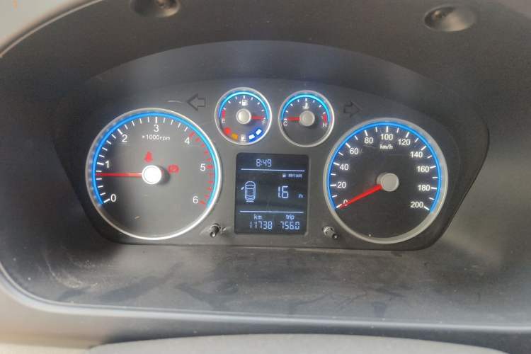 Used Foton Toano 2022 2.8T Manual Tongtu Multi-Function Extended-Chassis Mid-Roof Single-Tire Configuration 5/6/7/9-Seater F2.8NS6B177L Instrument Cluster