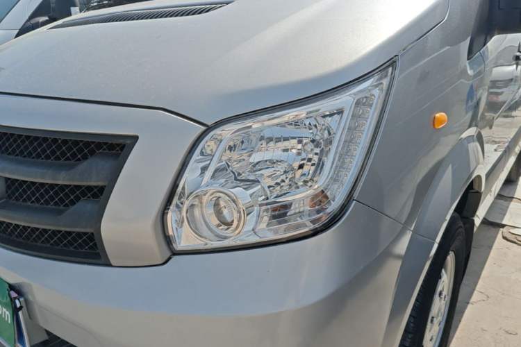 Used Foton Toano 2022 2.0T Manual Jixiang Multi-Function Long-Wheelbase Mid-Roof Single-Tire Rear 7/9-Seater 4F20TC3 Left Front Headlight