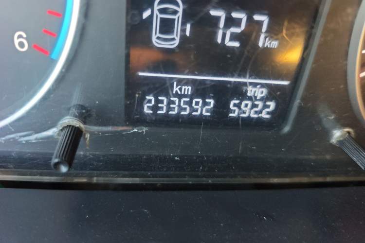 Used Foton Toano 2022 2.0T Manual Jixiang Van Extended Wheelbase Mid-Roof Design Rear Single Tire 3-Seater Configuration 4F20TC3 Odometer Close Up