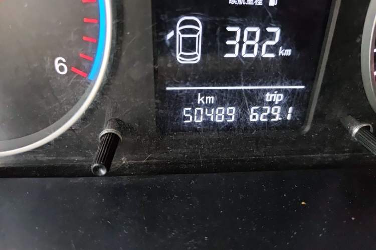 Used Foton Toano 2022 2.0T Manual Urban Edition Short Wheelbase Mid-Height Design Rear Single Tire 5/6/9-Seater Configuration 4F20TC3 Odometer Close Up