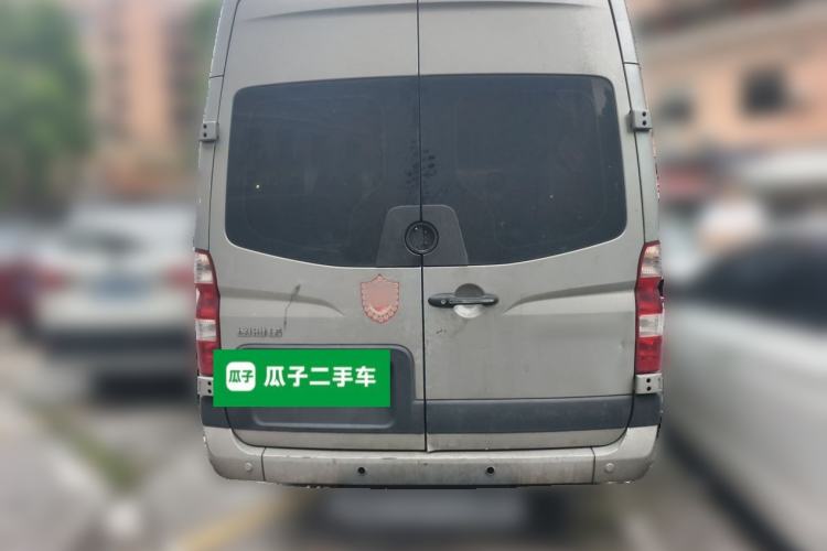 Used Foton Toano 2022 2.0T Manual Jixiang Multi-Function Professional Version Long Wheelbase Mid-Roof Design Rear Single Tire 7/9-Seater 4F20TC3 Rear