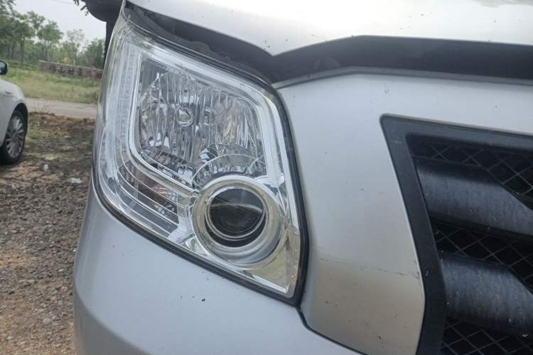 Used Foton Toano  Right Front Headlight