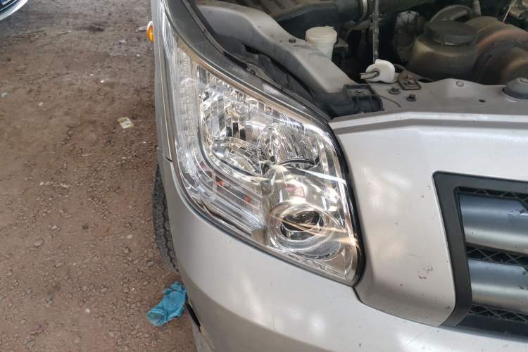 Used Foton Toano  Right Front Headlight