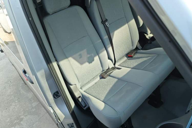 Used Foton Toano 2022 2.0T Manual Tongtu Multi-Function Long Wheelbase Mid-Roof Single-Tire 5/6/7/9-Seater 4F20TC3 Right Front Seat