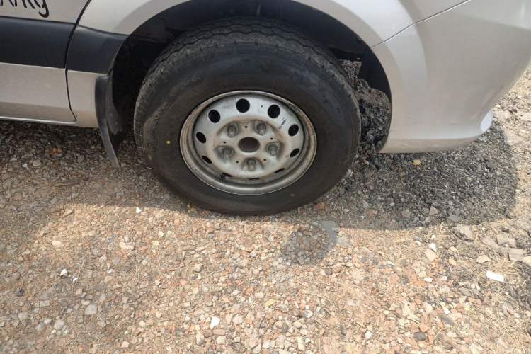 Used Foton Toano  Right Front Wheel Hub