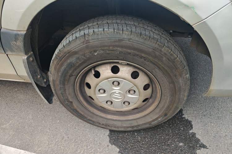 Used Foton Toano  Right Front Wheel Hub