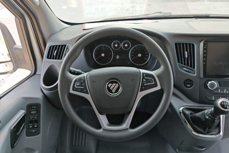 Used Foton Toano 2022 2.0T Manual Tongtu Multi-Function Long Wheelbase Mid-Roof Single-Tire 5/6/7/9-Seater 4F20TC3 Steering Wheel