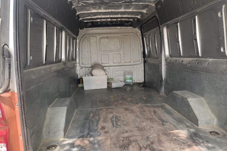Used Foton Toano  Trunk