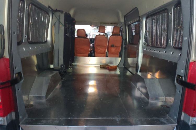 Used Foton Toano 2022 2.0T Manual Jixiang Multi-Function Long-Wheelbase Mid-Roof Single-Tire Rear 7/9-Seater 4F20TC3 Trunk