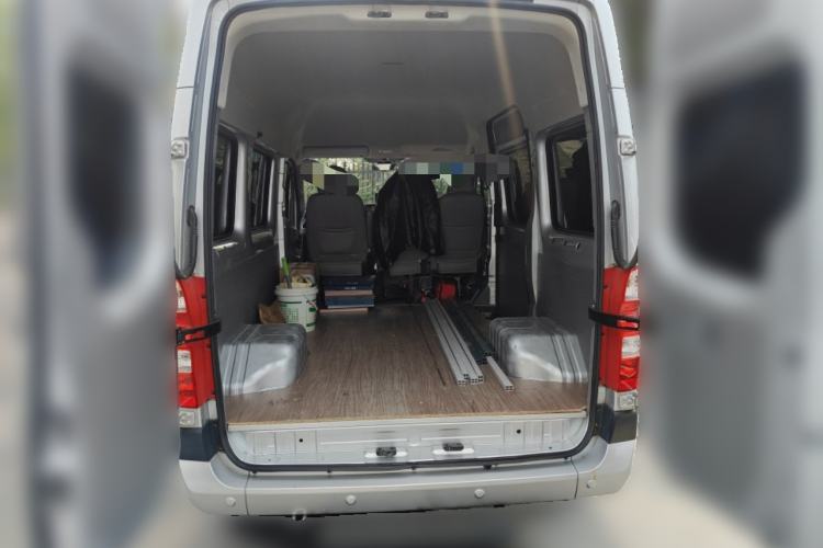Used Foton Toano 2022 2.5T Manual Jixiang Multi-Function Short-Chassis Mid-Height with Dual Rear Tires 5/6/9-Seater D25TCIF1 Trunk